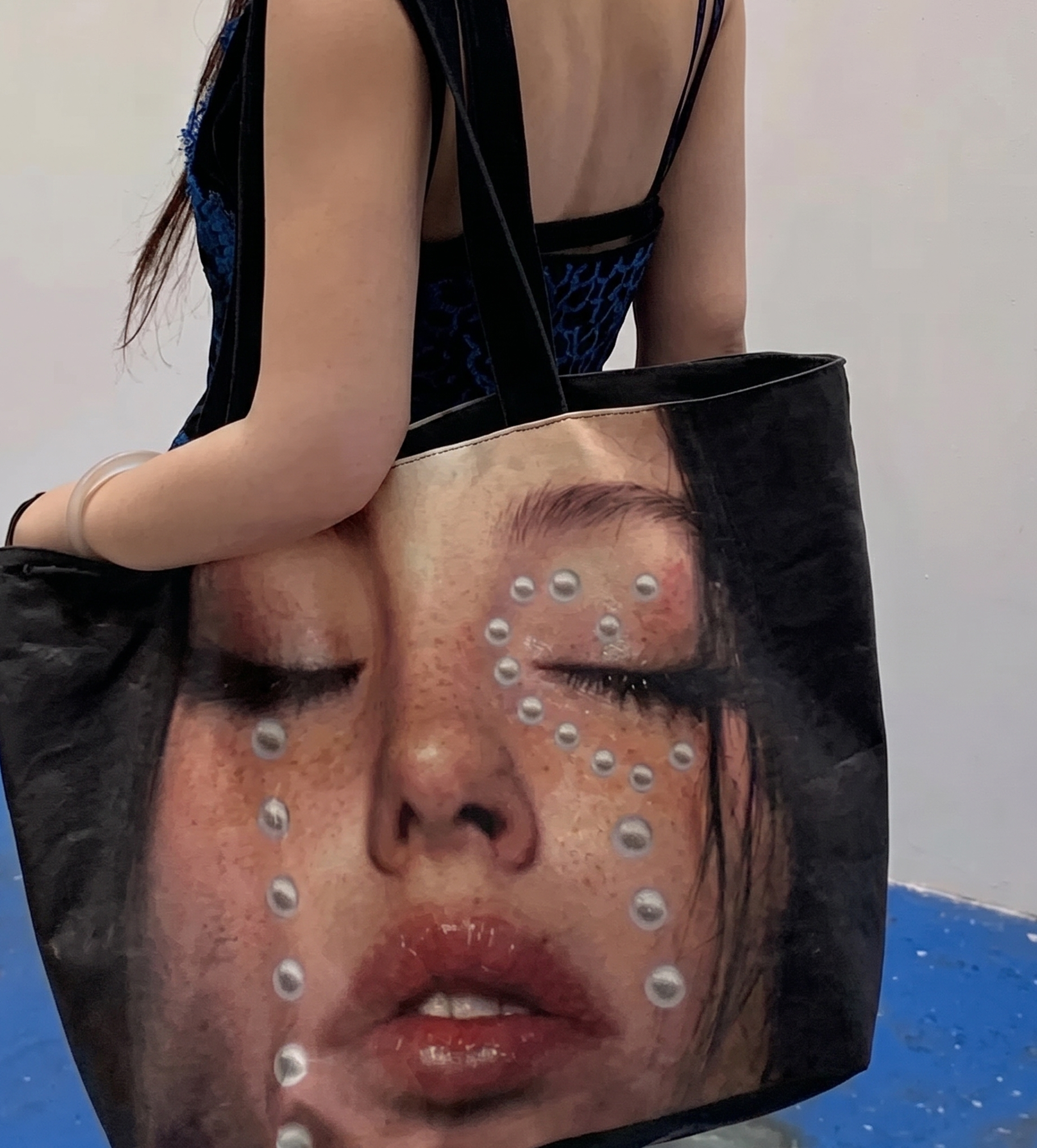 Y2K Portrait Print Tote